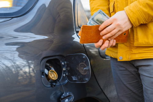Easy Ways to Save Money on Gas
