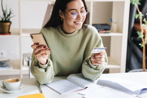 Tips to Help You Choose the Best Credit Cards for Students