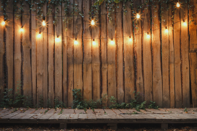 Planning a Spring Event? Try These DIY Event Entertainment Ideas